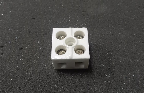 Kostka elektryczna ceramiczna 2P25А (02-06)