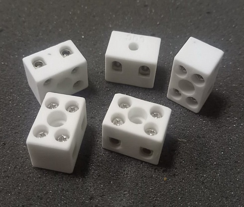 Kostka elektryczna ceramiczna 2P10А (02-24)