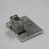 Płaski z płytkę dociskową